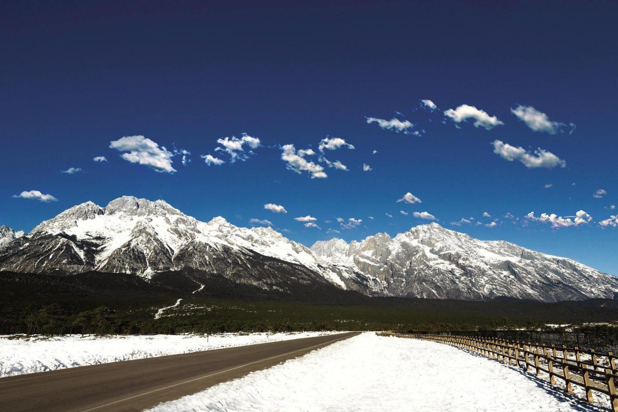Hilton Garden Inn Lijiang Lijiang  Luaran gambar